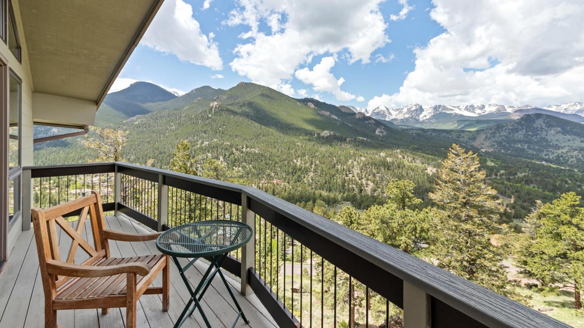 Casa De Cristal-Epic Views-Hottub-Sauna-Sleeps 10-Luxury Linens-Stocked Kitchen Естес Парк Екстериор снимка